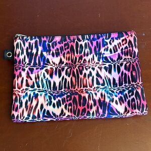 **Bebe Bag Cosmetic/Make up Travel Vibrant Multi-Color Animal Print